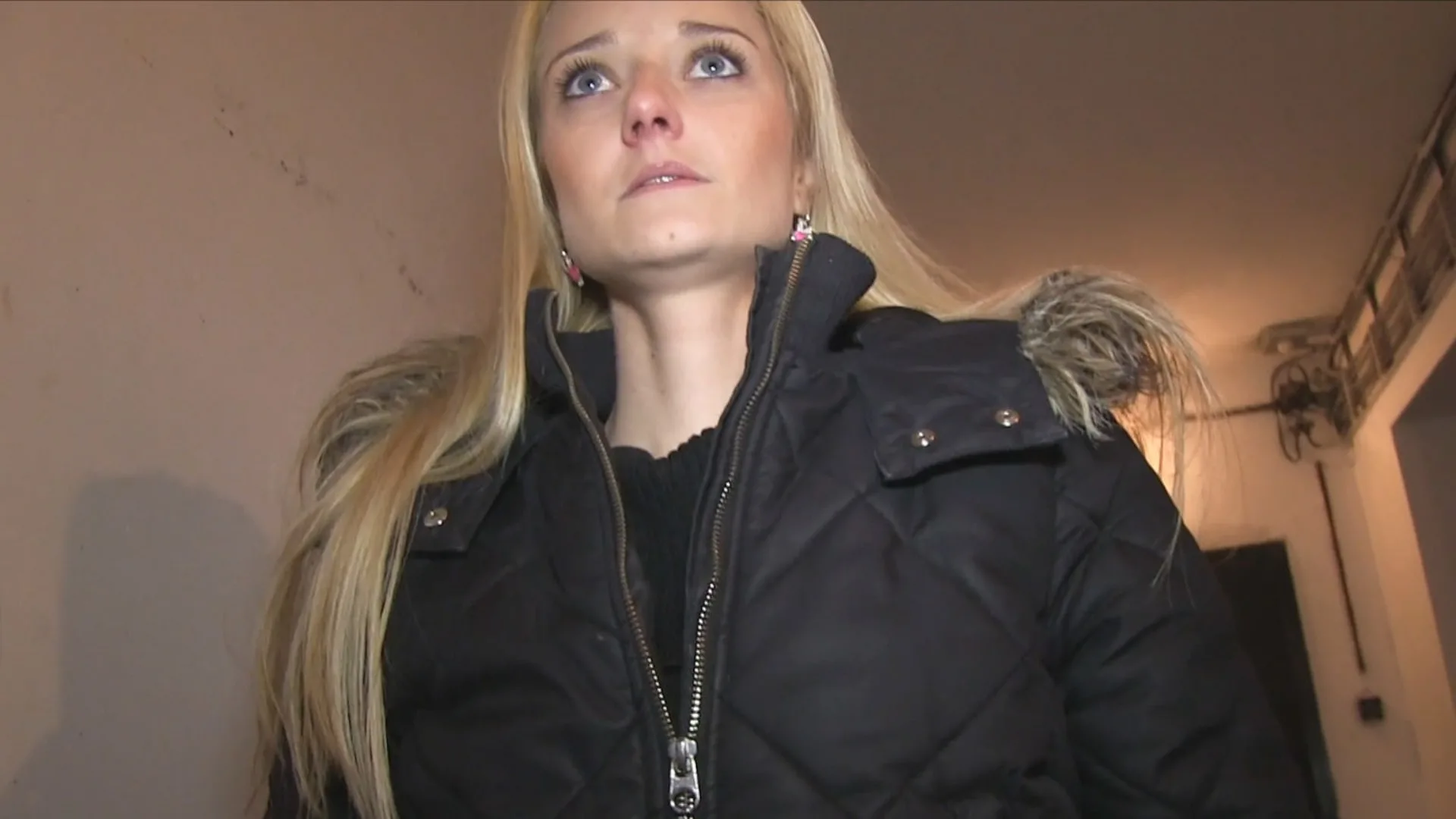Blonde Babe Takes A Mouthful Of Stranger's Cum - Public Agent